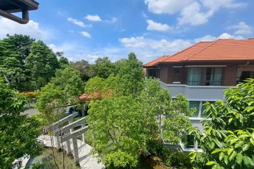 Ara Hill Condominium