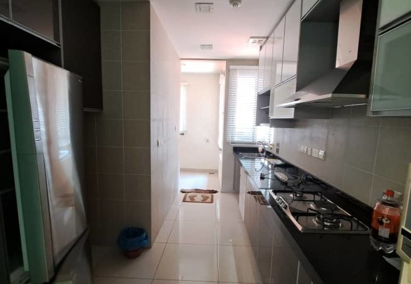 Ara Hill Condominium