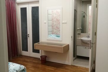 Ara Hill Condominium