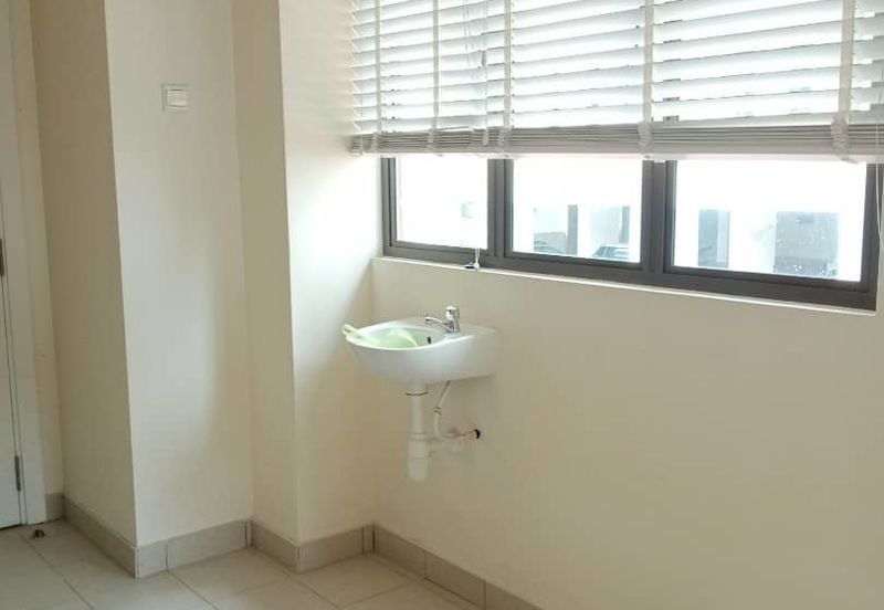 Ara Hill Condominium