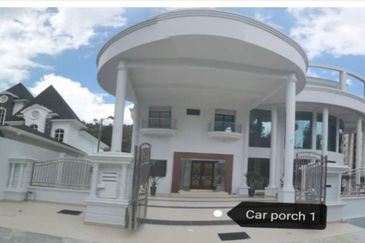 Jalan Bukit Antarabangsa 