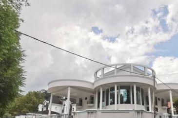 Jalan Bukit Antarabangsa 