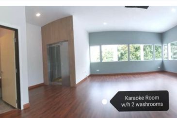 Jalan Bukit Antarabangsa 