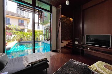 Tropicana Golf & Country Resort