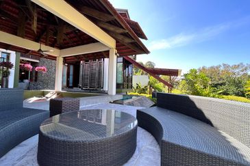 Tropicana Golf & Country Resort