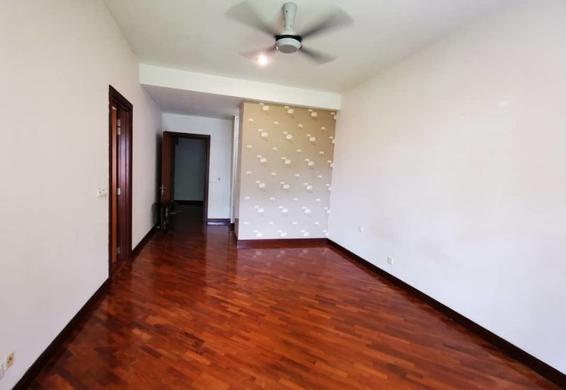 Highbank Condominium, Sri Bukit Persekutuan