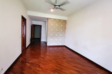 Highbank Condominium, Sri Bukit Persekutuan