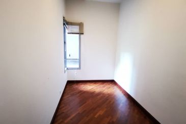 Highbank Condominium, Sri Bukit Persekutuan