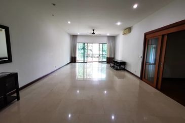 Highbank Condominium, Sri Bukit Persekutuan