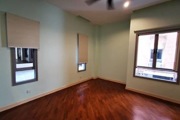 Highbank Condominium, Sri Bukit Persekutuan