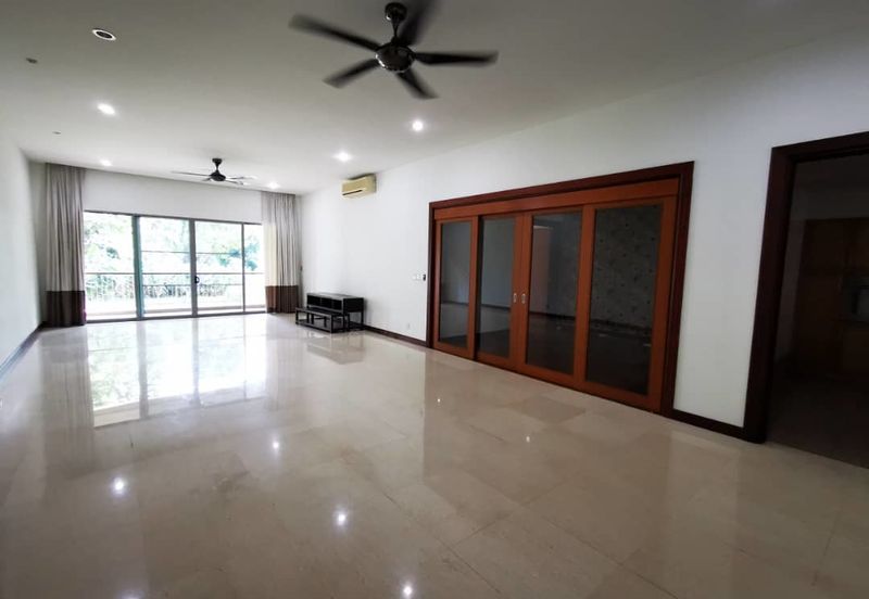 Highbank Condominium, Sri Bukit Persekutuan