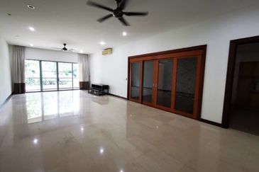 Highbank Condominium, Sri Bukit Persekutuan