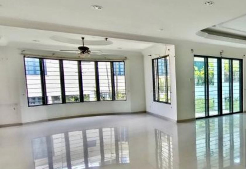 Tropicana Golf & Country Resort