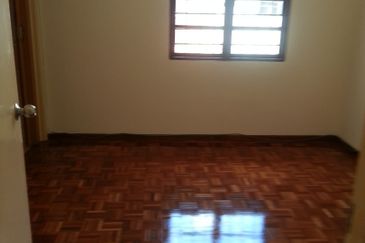 Jalan Sepah Puteri 5/15