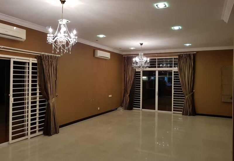 Seksyen 11, Kota Damansara