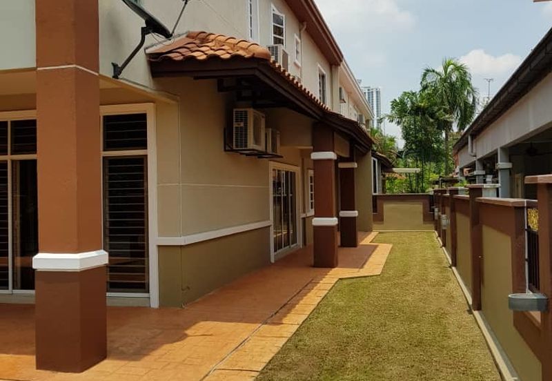 Seksyen 11, Kota Damansara