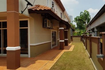 Seksyen 11, Kota Damansara