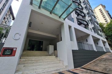 Perdana View Boutique