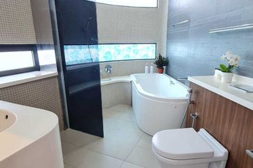 AraGreens Residences