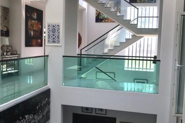 KGSAAS Golf Club, Seksyen 13