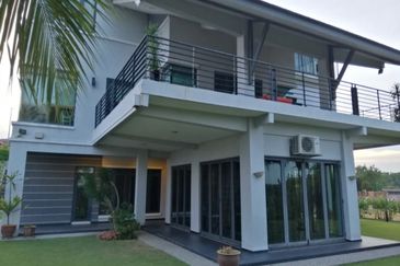 KGSAAS Golf Club, Seksyen 13