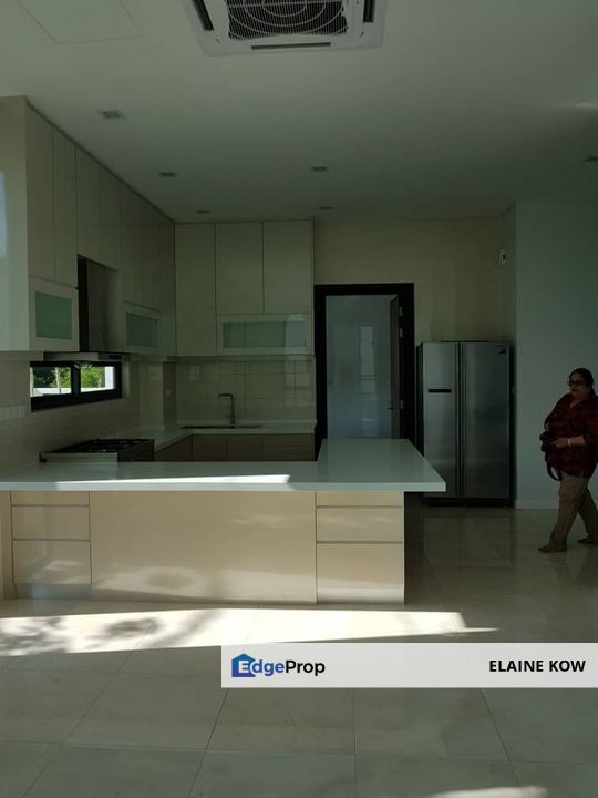 Sering ukay, Gaia 16, Ampang, Selangor , Selangor, Ulu Kelang