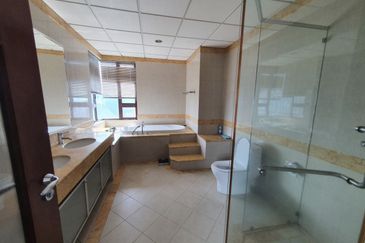 Mont Kiara Damai Resort Condominium