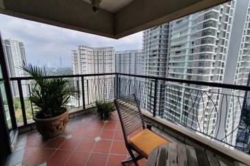 Mont Kiara Damai Resort Condominium