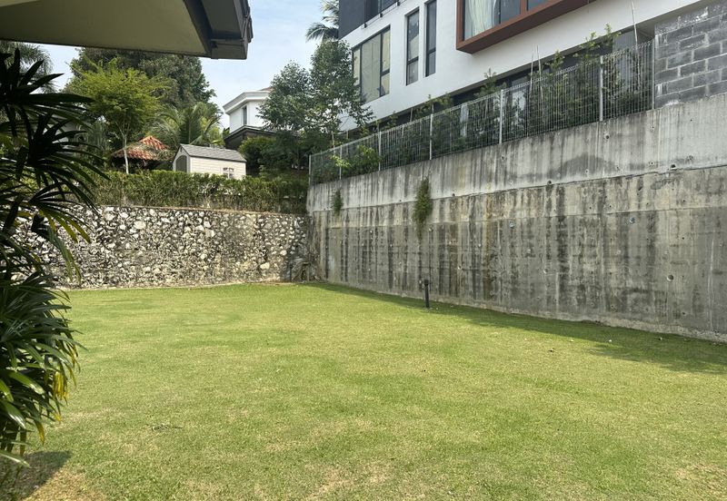 KGSAAS Golf Club, Seksyen 13