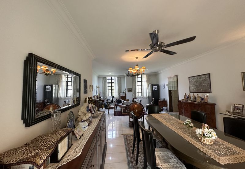 KGSAAS Golf Club, Seksyen 13