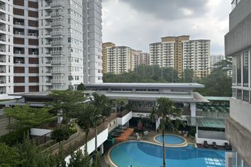 9 Bukit Utama
