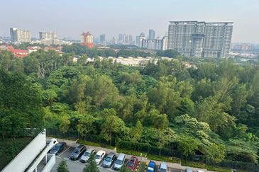 Maisson @ Platinum Apartment