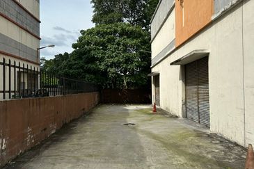 Pjs 5, taman desaria, petaling jaya 