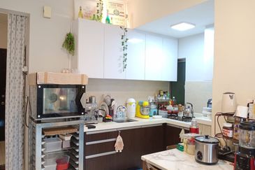 The Tropics Designer Suites