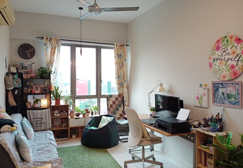 The Tropics Designer Suites