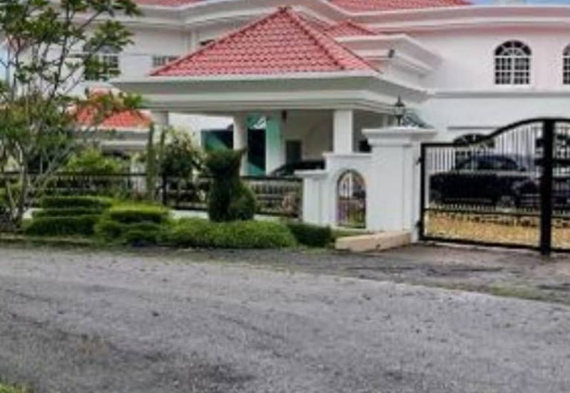 Tropicana Golf & Country Resort