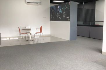 Centum @ Oasis Corporate Park