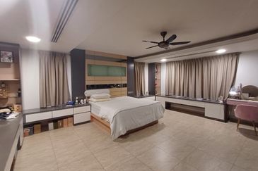 D Villa Equestrian, Kota Damansara