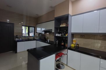 D Villa Equestrian, Kota Damansara