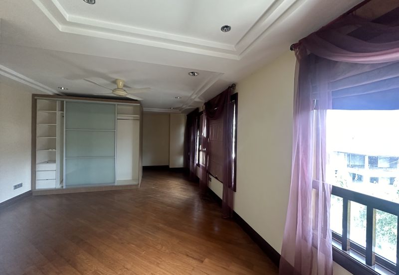 Bukit tunku, jalan cemerlang 