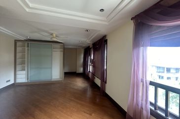 Bukit tunku, jalan cemerlang 