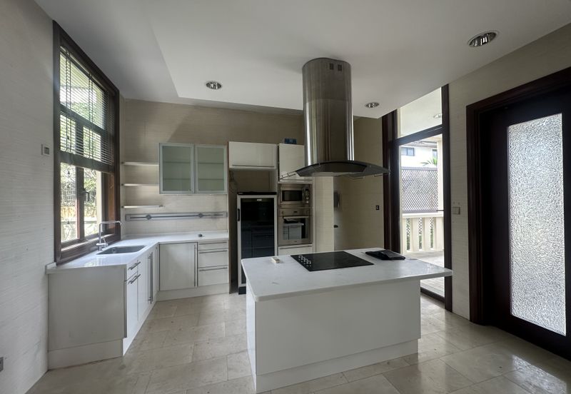 Bukit tunku, jalan cemerlang 