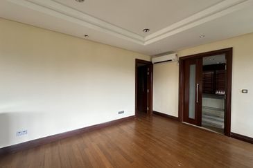 Bukit tunku, jalan cemerlang 