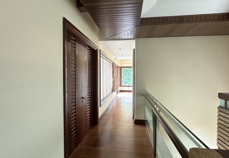 Bukit tunku, jalan cemerlang 