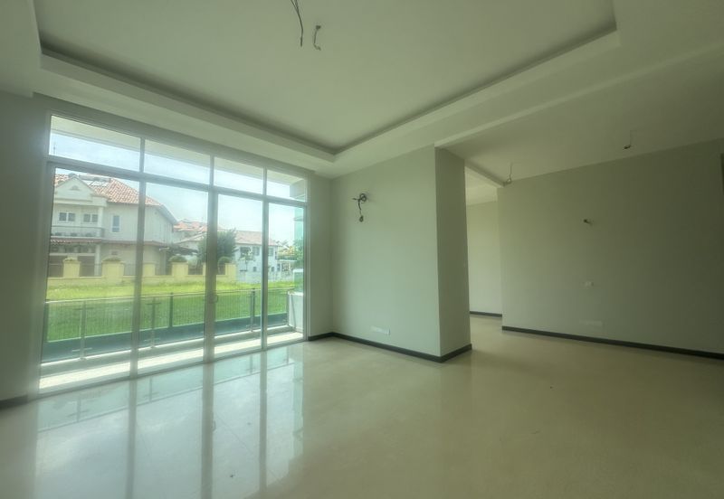 Bukit jelutong, shah alam 