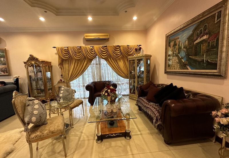 D Villa Equestrian, Kota Damansara