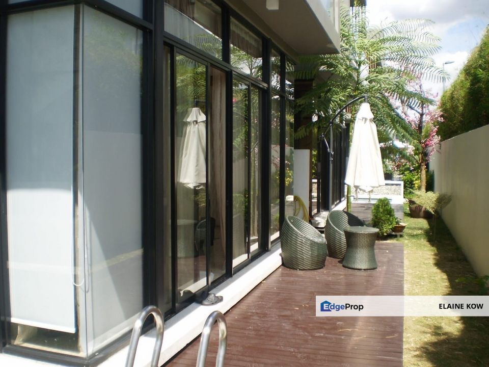 Lake edge puchong, puchong , Selangor, Puchong