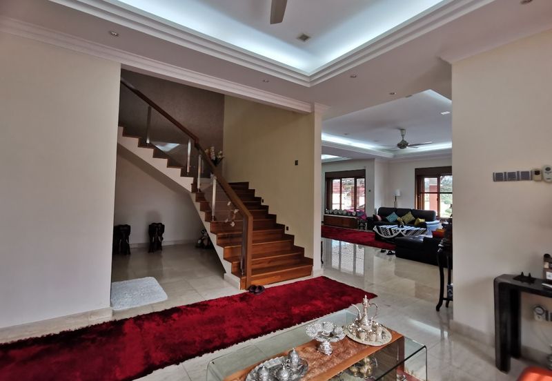 Jalan Rimba Riang 9/8