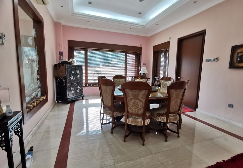 Jalan Rimba Riang 9/8