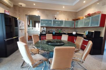 Jalan Rimba Riang 9/8